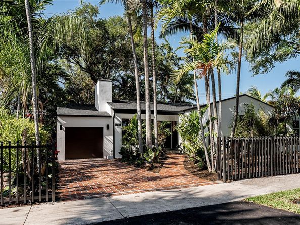 751 NE 80th St, Miami FL 33138