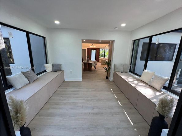 751 NE 80th St, Miami FL 33138