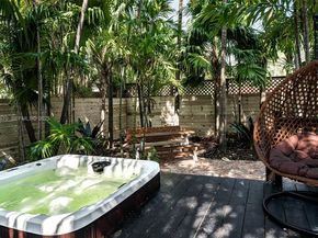 751 NE 80th St, Miami FL 33138