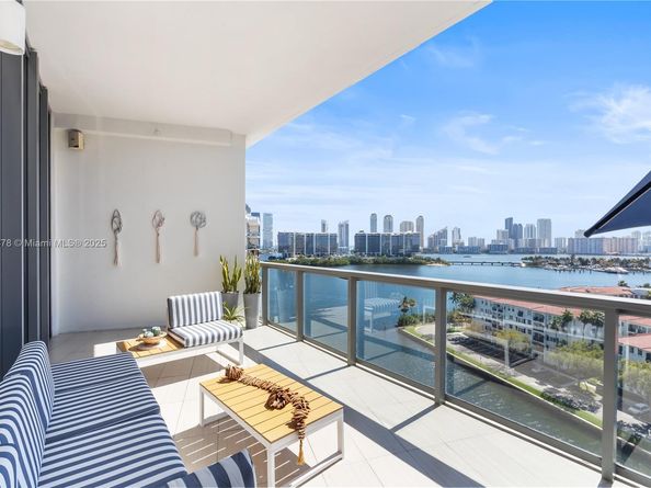 3250 NE 188th St LPH02, Aventura FL 33180