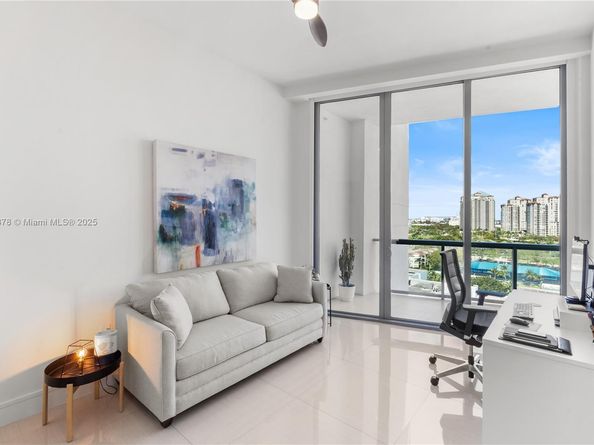 3250 NE 188th St LPH02, Aventura FL 33180