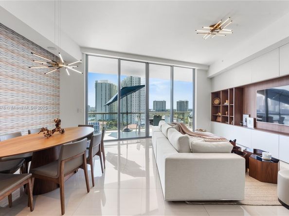 3250 NE 188th St LPH02, Aventura FL 33180