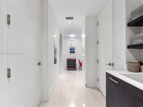 3250 NE 188th St LPH02, Aventura FL 33180