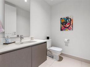 3250 NE 188th St LPH02, Aventura FL 33180