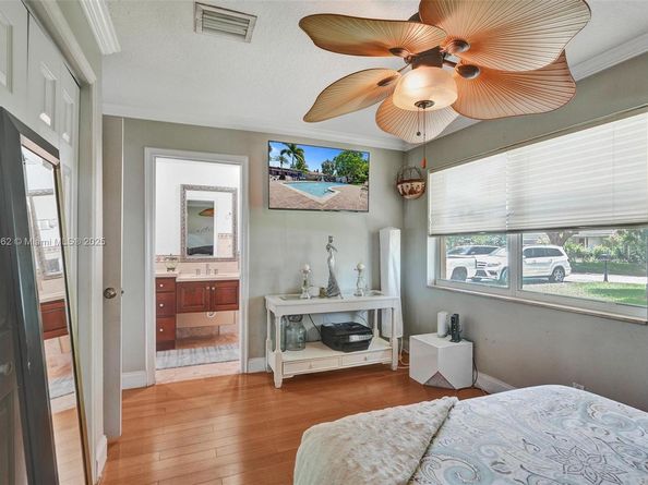 8438 NW 26th Dr, Coral Springs FL 33065