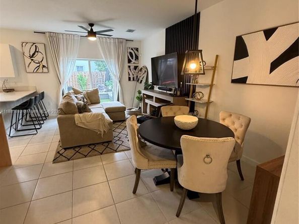 11855 NW 46th St, Coral Springs FL 33076