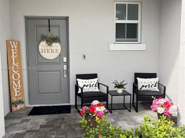 11855 NW 46th St, Coral Springs FL 33076
