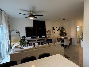 11855 NW 46th St, Coral Springs FL 33076