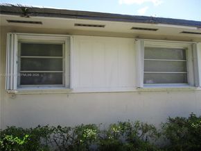 19311 Gulfstream Rd, Cutler Bay FL 33157