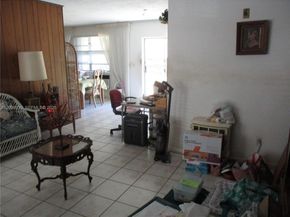 19311 Gulfstream Rd, Cutler Bay FL 33157