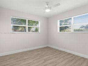 1430 N 65th Ave, Hollywood FL 33024