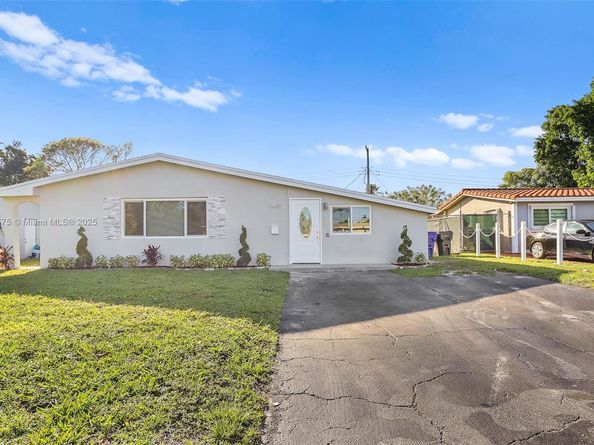 1430 N 65th Ave, Hollywood FL 33024