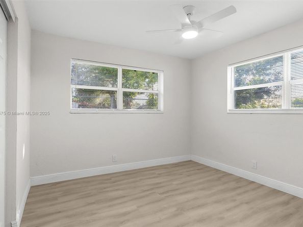 1430 N 65th Ave, Hollywood FL 33024