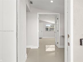 1430 N 65th Ave, Hollywood FL 33024