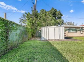 1430 N 65th Ave, Hollywood FL 33024