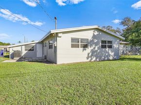 1430 N 65th Ave, Hollywood FL 33024