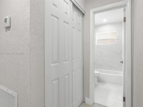 1430 N 65th Ave, Hollywood FL 33024