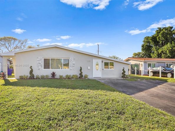 1430 N 65th Ave, Hollywood FL 33024