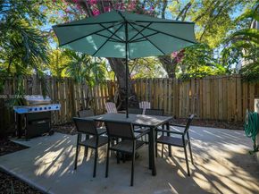 7963 SW 104th St 110A, Miami FL 33156