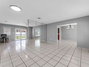 10121 SW 4th St, Miami FL 33174