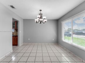 10121 SW 4th St, Miami FL 33174