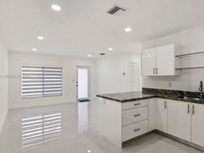 2722 SW 5th St, Miami FL 33135