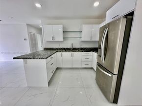 2722 SW 5th St, Miami FL 33135