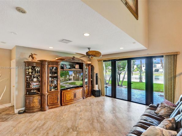 4946 SW 166th Ave, Miramar FL 33027