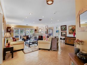 610 Lake Dasha Cir, Plantation FL 33324