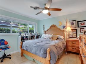 610 Lake Dasha Cir, Plantation FL 33324