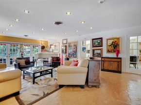 610 Lake Dasha Cir, Plantation FL 33324