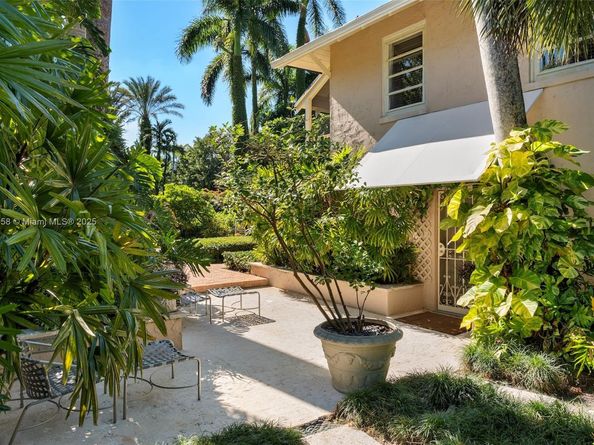4197 S Douglas Rd, Miami FL 33133