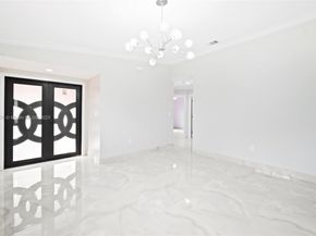 3203 W 70th Ter, Hialeah FL 33018