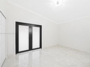 3203 W 70th Ter, Hialeah FL 33018