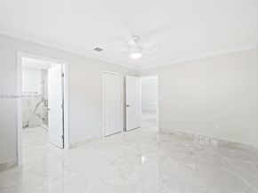 3203 W 70th Ter, Hialeah FL 33018
