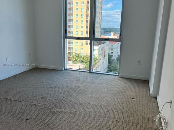 9055 SW 73rd Ct 907, Miami FL 33156