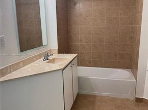 9055 SW 73rd Ct 907, Miami FL 33156