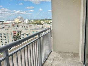 9055 SW 73rd Ct 907, Miami FL 33156