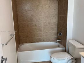 9055 SW 73rd Ct 907, Miami FL 33156