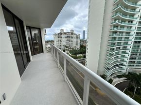20185 E Country Club Dr 1105, Aventura FL 33180