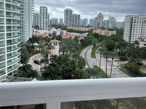 20185 E Country Club Dr 1105, Aventura FL 33180