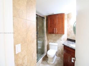 20185 E Country Club Dr 1105, Aventura FL 33180