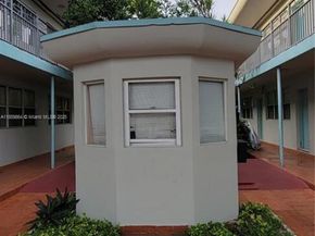 1265 Marseille Dr 31, Miami Beach FL 33141