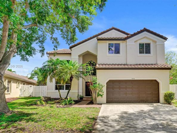 484 Cambridge Dr, Weston FL 33326