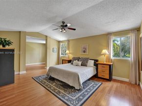 484 Cambridge Dr, Weston FL 33326