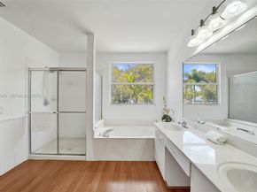 484 Cambridge Dr, Weston FL 33326