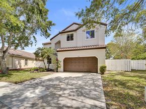 484 Cambridge Dr, Weston FL 33326