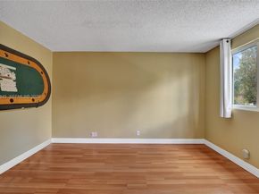 484 Cambridge Dr, Weston FL 33326