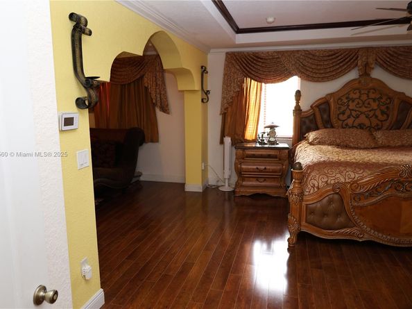 20521 NW 7th Ct, Miami Gardens FL 33169