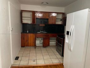 127 NW 14th St, Homestead FL 33030